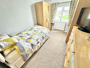 Ascot Drive Great Sutton